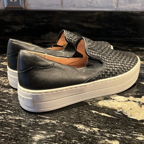 NWOB J/Slides Leather Slip On Sneaker - Picture 10 of 17